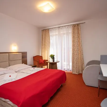Rentplanet - Trzy Sosny Apartment *