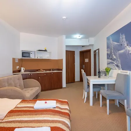 Apartment Rentplanet - Trzy Sosny Szklarska Poreba