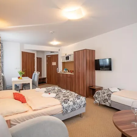 Apartment Rentplanet - Trzy Sosny Szklarska Poreba